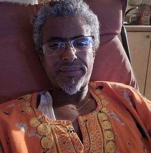 Meet your Posher, Ziad